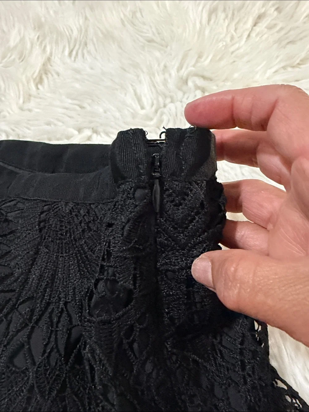 Talbots Black Lace Crochet Circle Skirt Size 12 - Picture 9 of 9